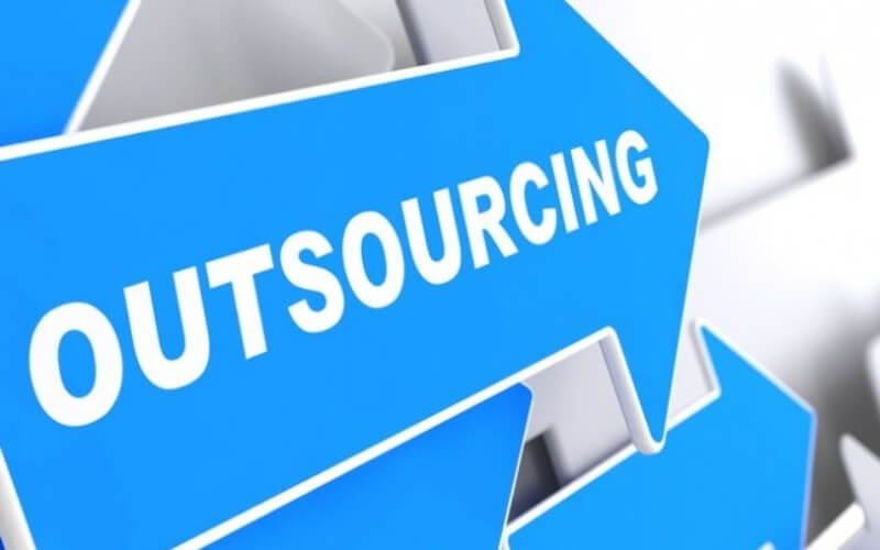 ¿Qué es el Outsorcing de Servicios Web y por qué contratarlo?
