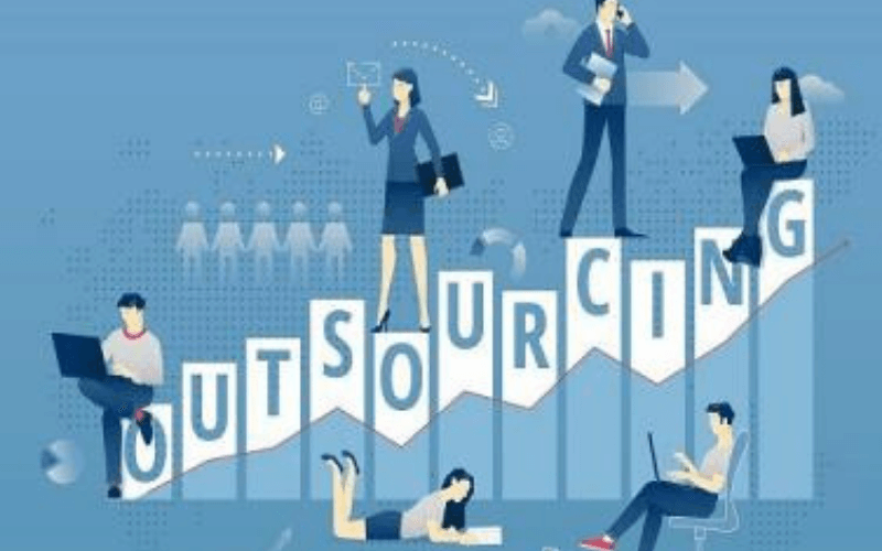 Outsourcing: cómo contratarlo para mejorar tu negocio online